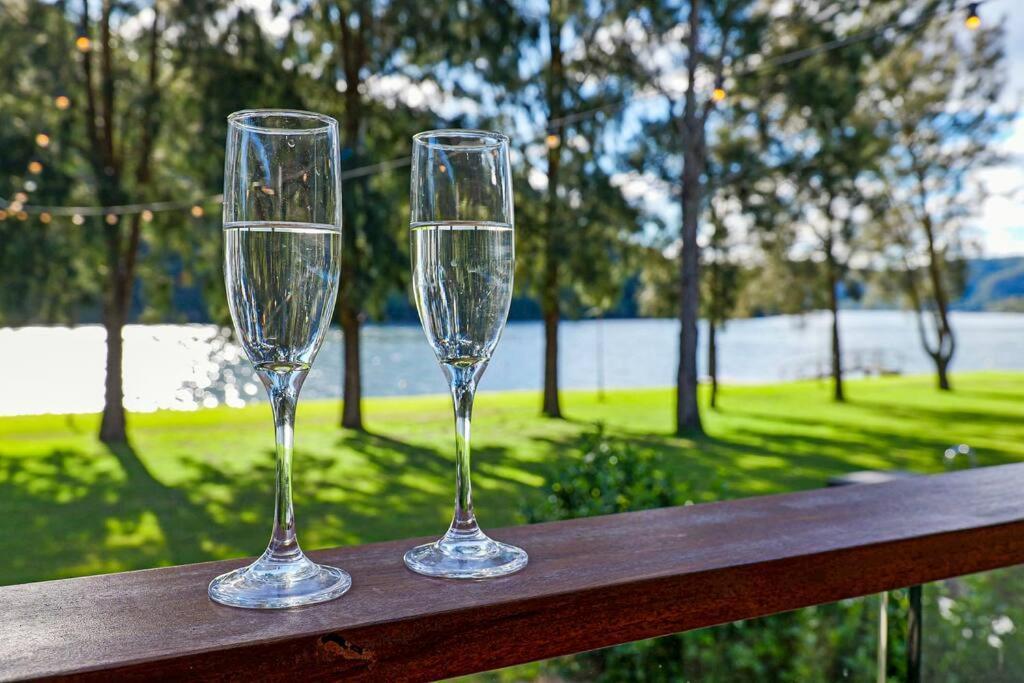 Tranquil By The River. Villa *